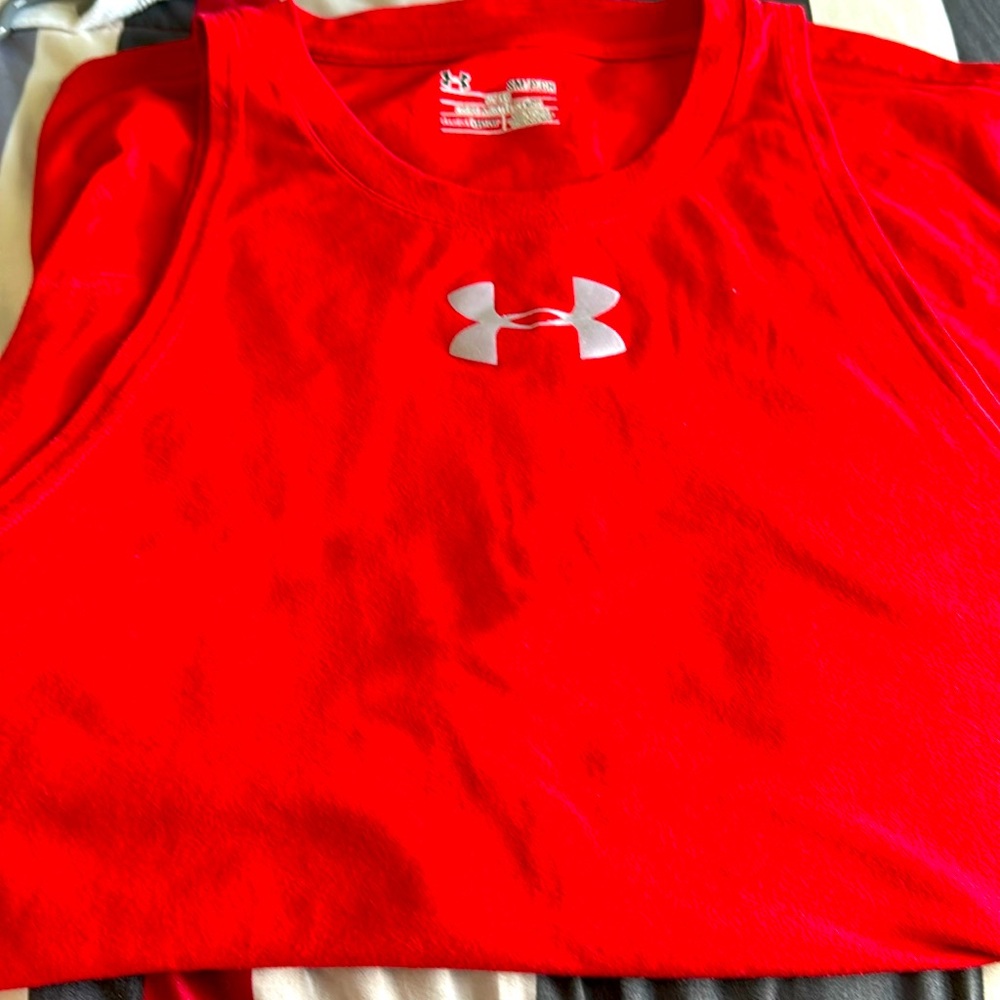Under Armour red & gray tank Heat/Gear
